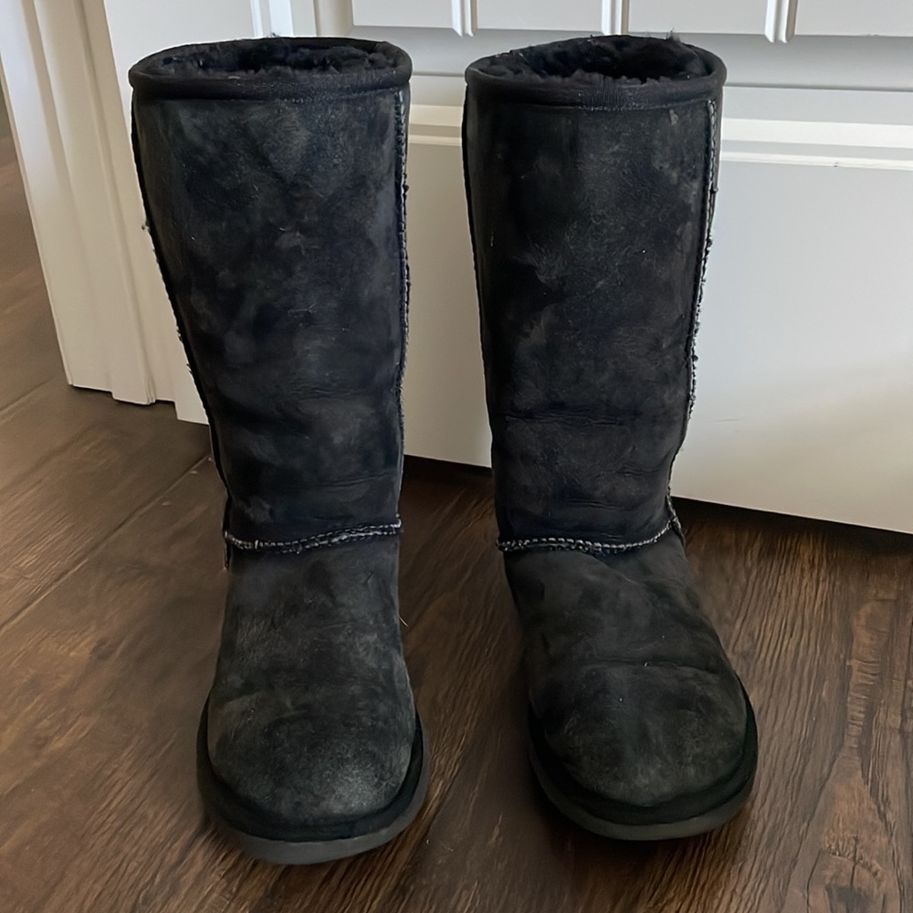 Classic Tall Ugg Boots - image 3